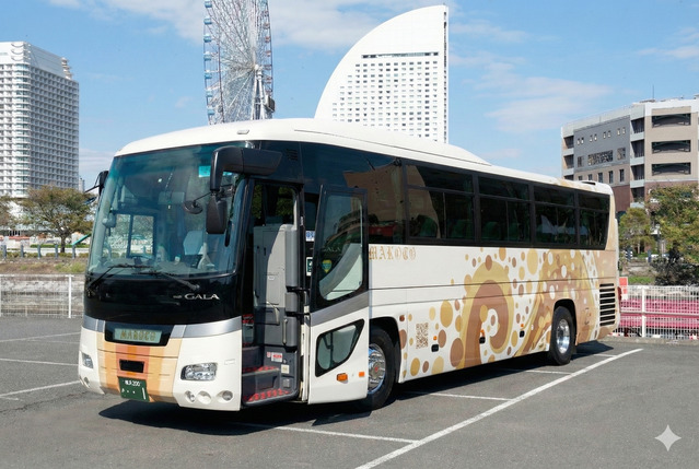 Large charter coach photograph published by MAKOTO